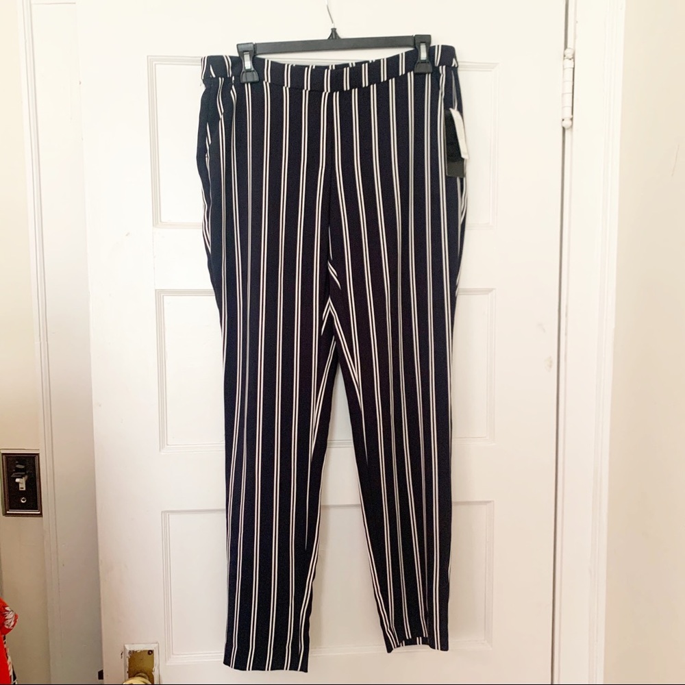 ERIC Navy White Striped Pull On Pants 8 NWT